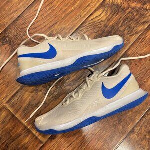 Barely Used Nike Men's Zoom Vapor Cage 4 Rafa Tennis Shoes Size 10